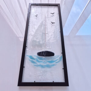 Żaglówka fusing w ramie ozdoba wisząca