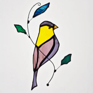 Ptaszek wiszący wykonany metodą Tiffaniego witraż wiszący